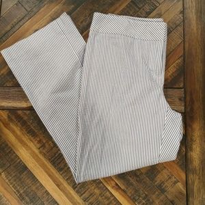 Ann Taylor Women's Searsucker Pants - Size 4